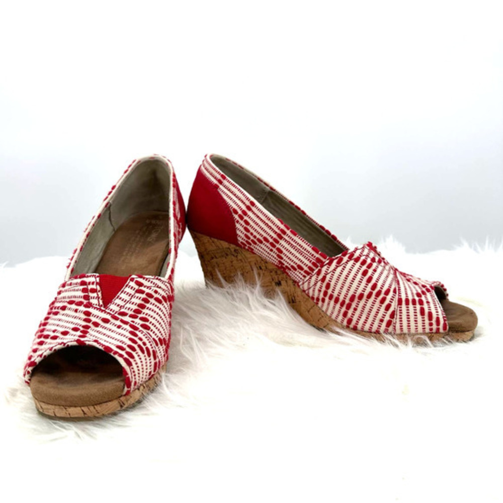 Toms size 6.5 red white wedge heels peep toe slide on